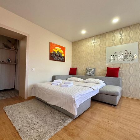 Apartpoltava Затишна 1-Кімнатна Студія,Новобудова В Самому Центрі Міста, Банківський Чек Eksteriør bilde